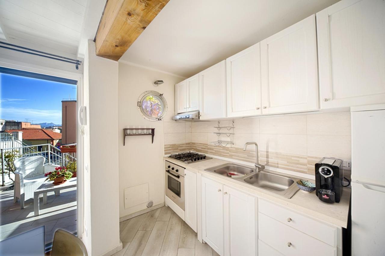 Olbia Center City Apartment Екстериор снимка